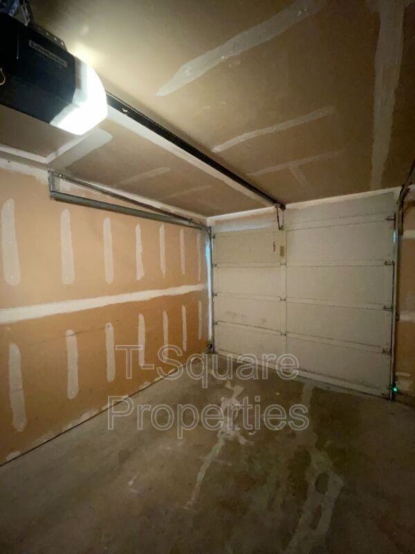 7616 230th St Sw #C - Photo 5 of 22