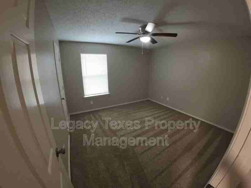 1607 Sun Valley Dr #B - Photo 7 of 17