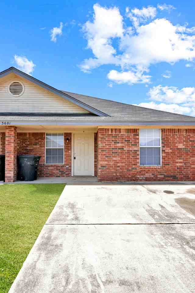 3601 Westwood Dr - Photo 2 of 22