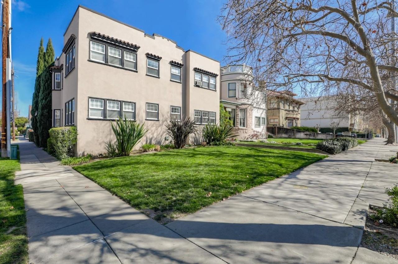 20 Hensley St - Photo 2 of 3