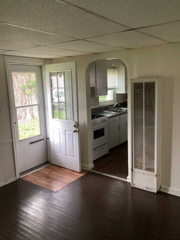 2605 Gihon Rd - Photo 2 of 22