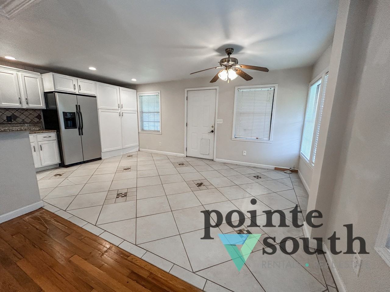 207 Berry Rd - Photo 3 of 16