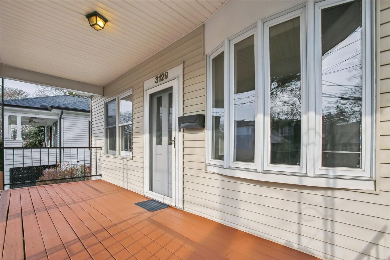 3129 8th St N - Photo 3 of 29