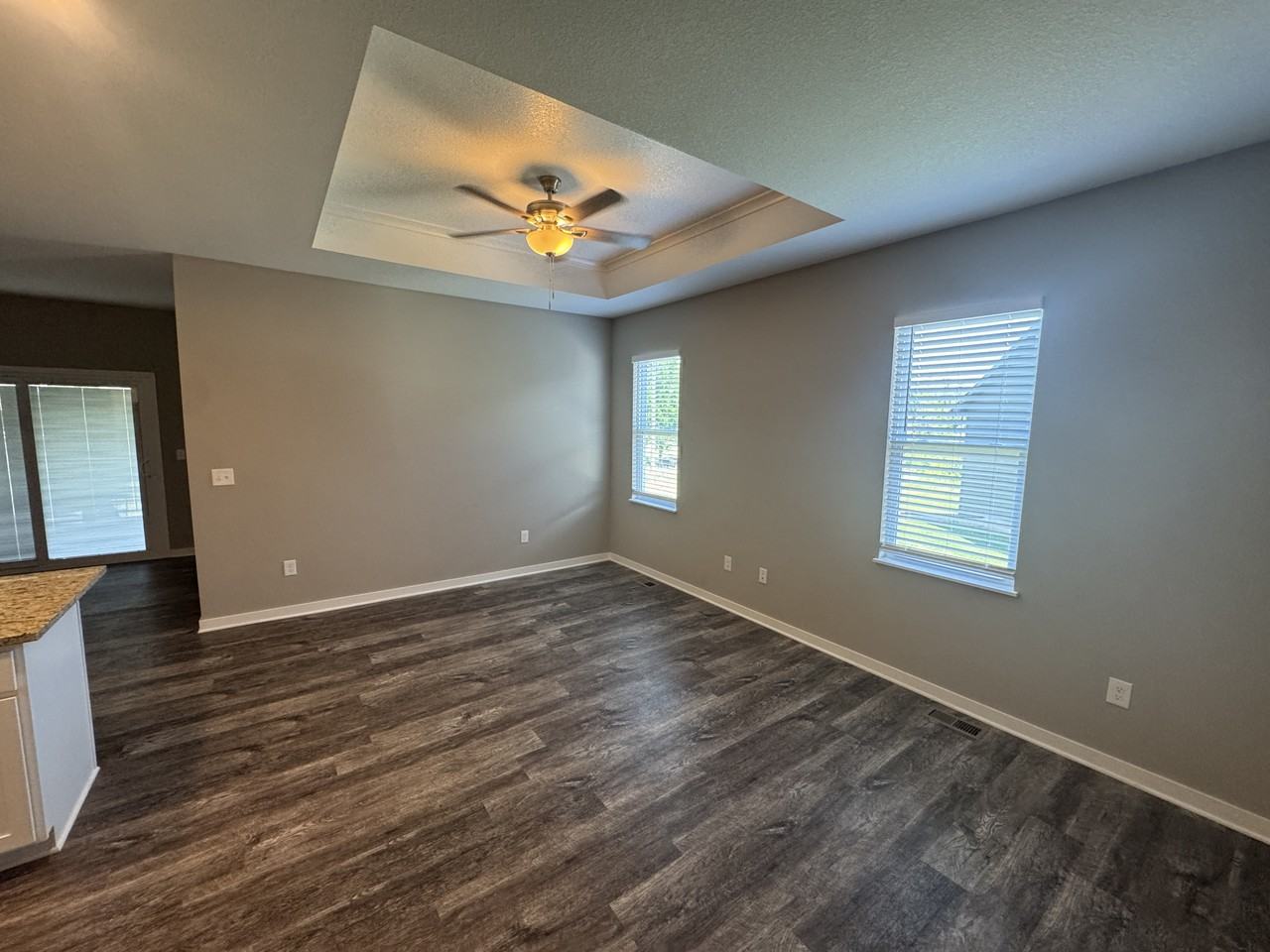 1826 N Newberry Cir - Photo 2 of 14