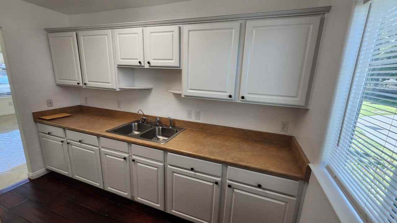 3843 Cassini Cir #4 - Photo 5 of 12