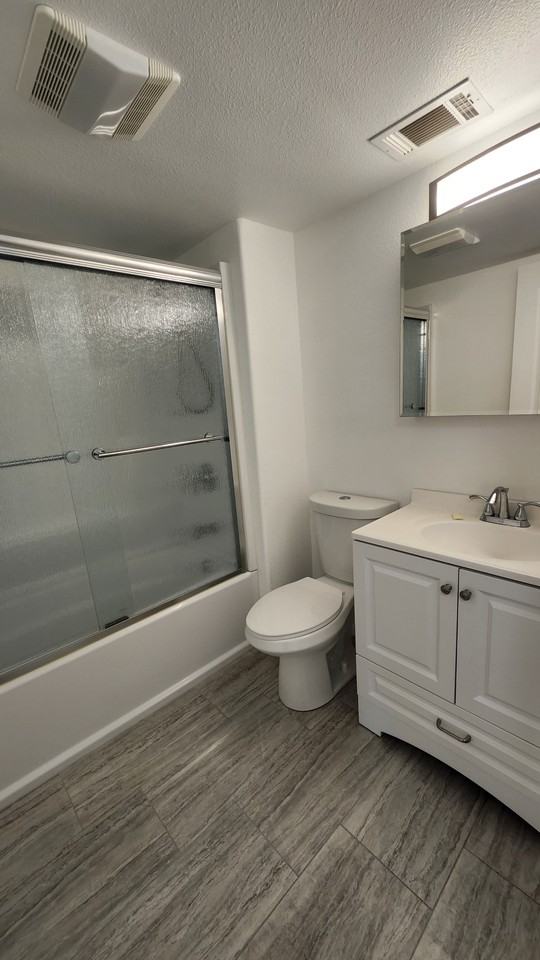 3843 Cassini Cir #4 - Photo 7 of 12