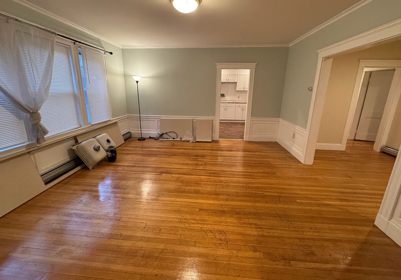 144 Columbia St #1 - Photo 7 of 10