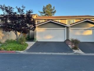 47 Turtle Creek St #TH - Photo 2 of 7