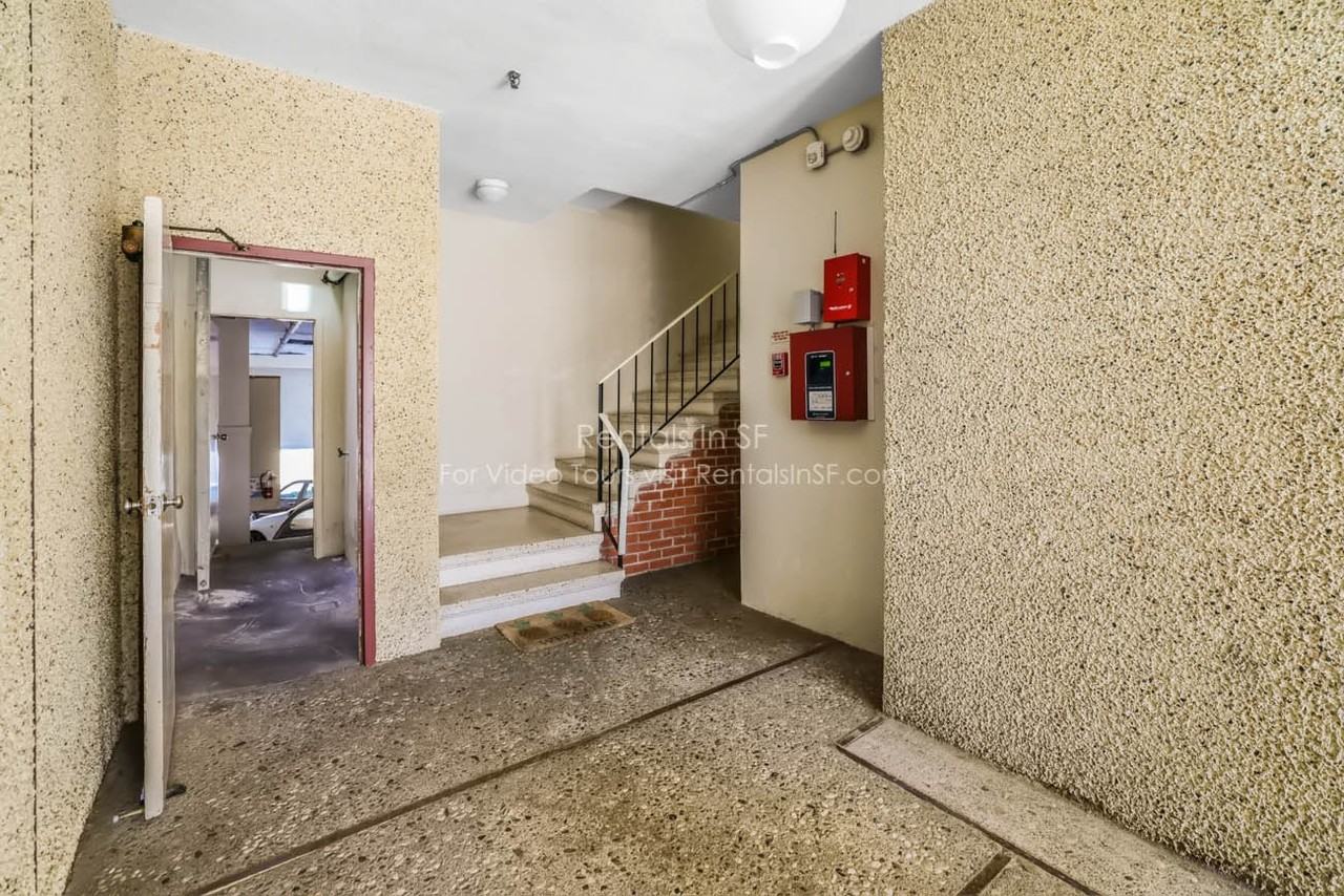 343 26th Ave #2 - Photo 4 of 13