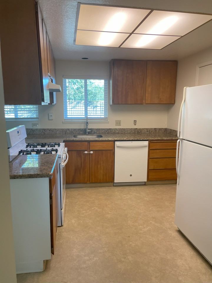 577 Benjamins Rd #NA - Photo 3 of 8