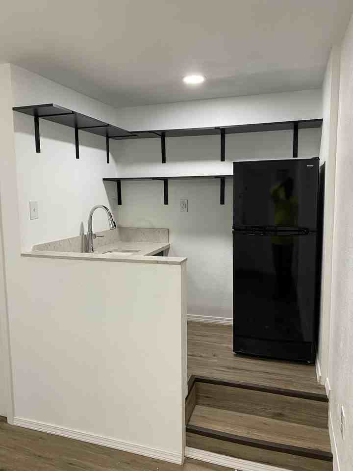 45 679 Waiawi Street #B - Photo 2 of 5