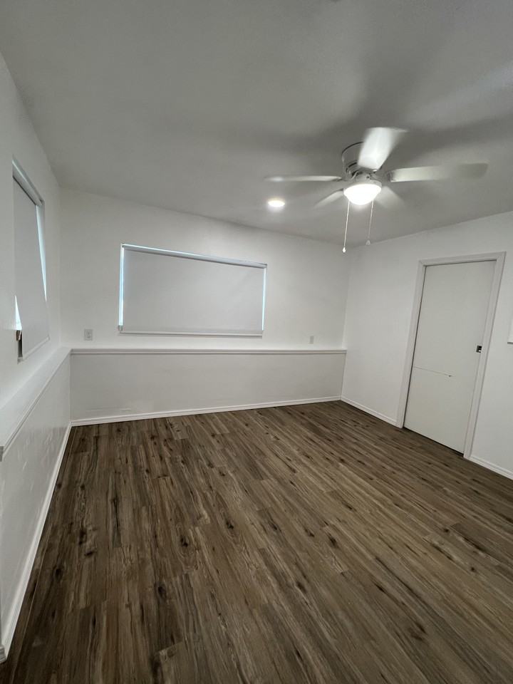45 679 Waiawi Street #B - Photo 4 of 5