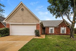 featured image of 7927 Nature Walk Dr