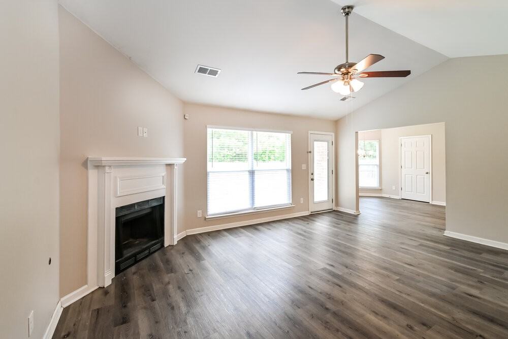 13183 Sandbourne S - Photo 6 of 17