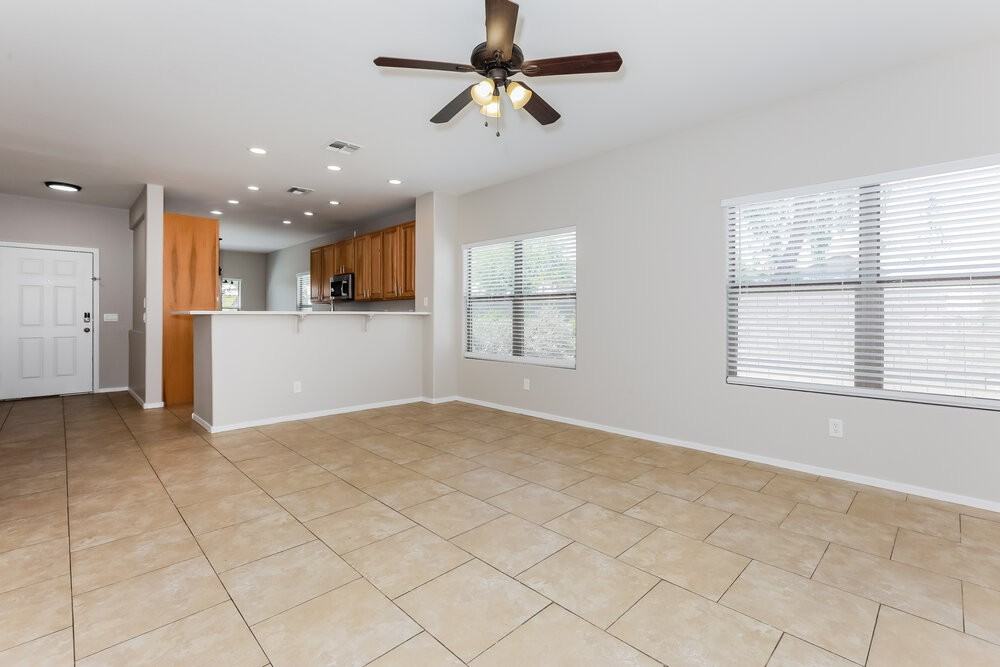 18 W Saddle Way - Photo 5 of 16