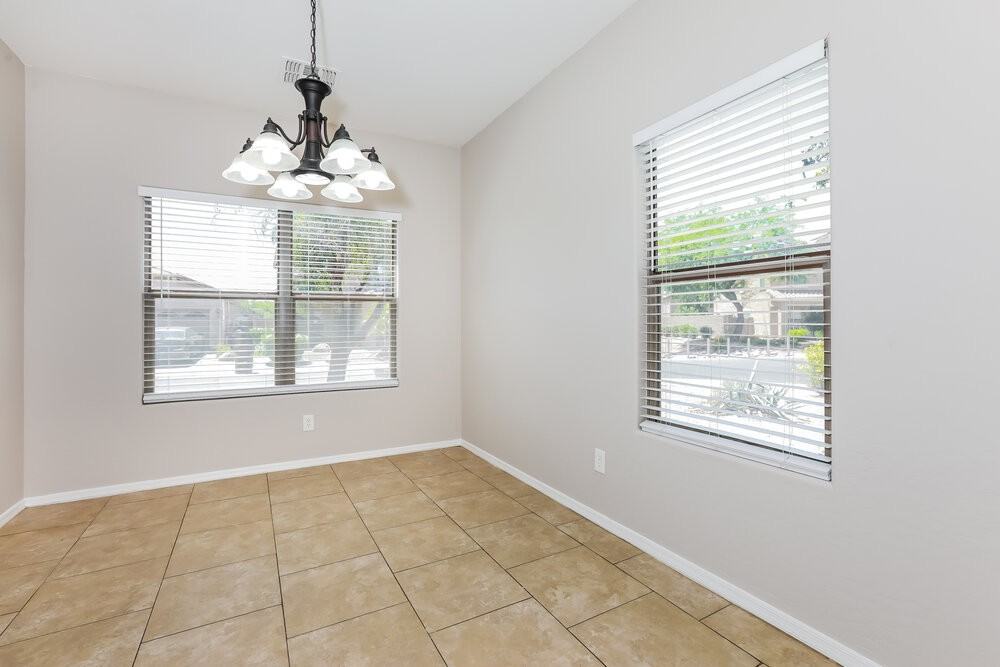 18 W Saddle Way - Photo 6 of 16