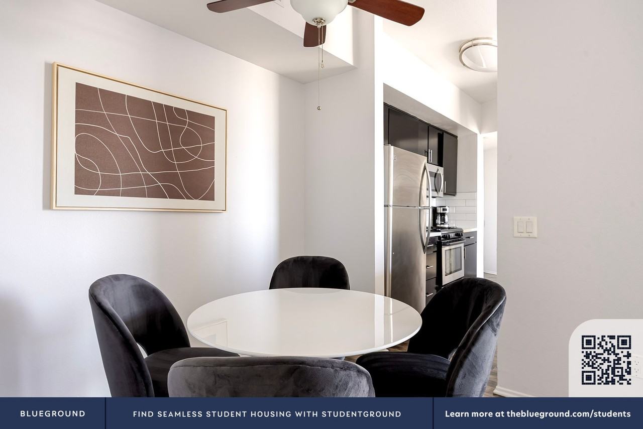 1443 North Fuller Avenue - Photo 7 of 27