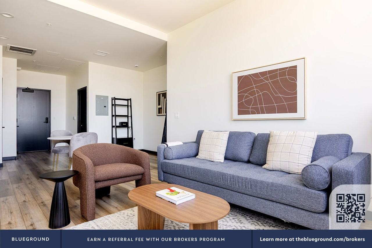 2500 Wilshire Blvd #1352 - Photo 5 of 25