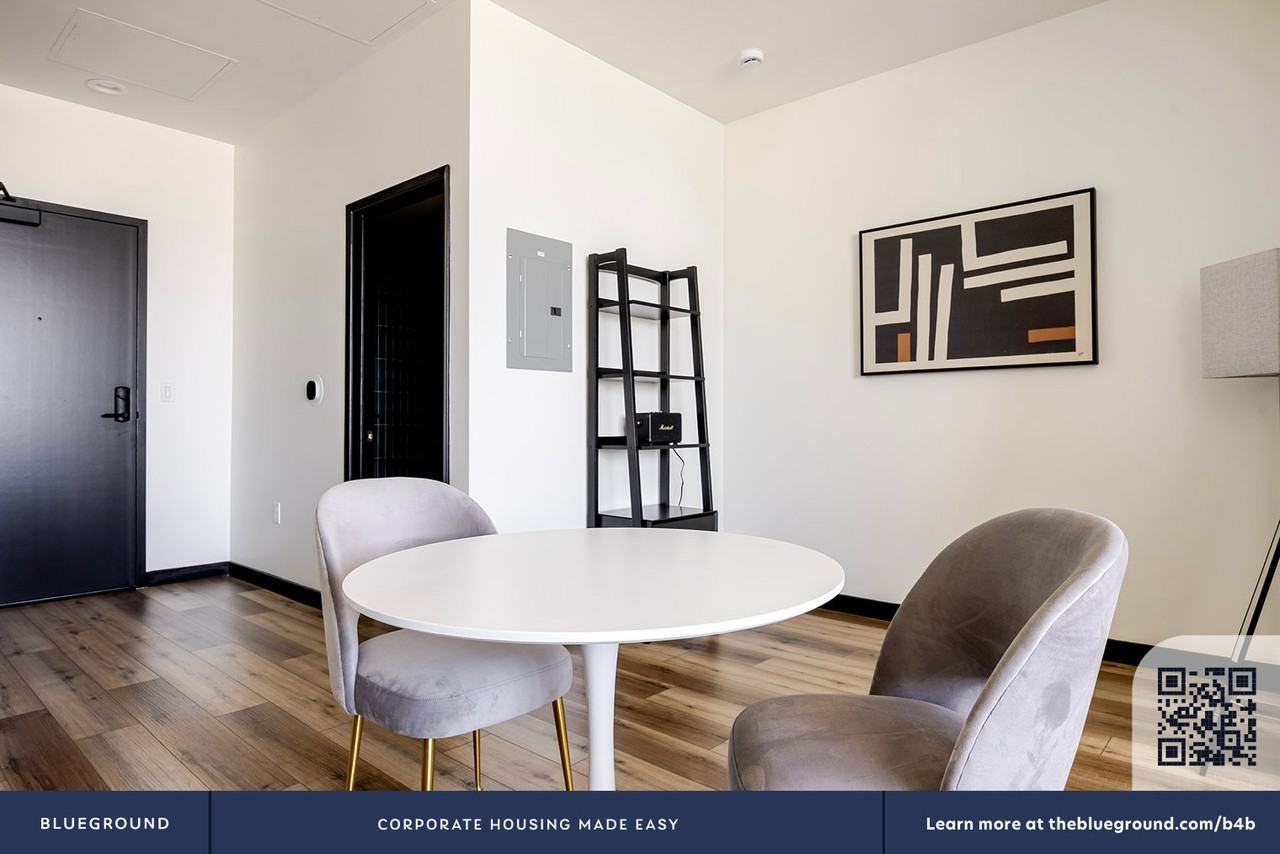 2500 Wilshire Blvd #1352 - Photo 6 of 25