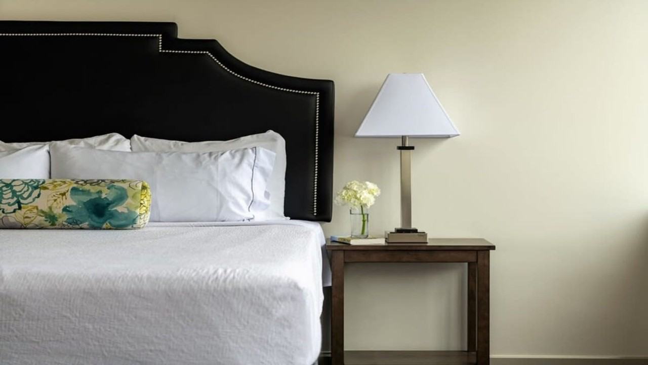 1555 Elm St #1014229P - Photo 5 of 27