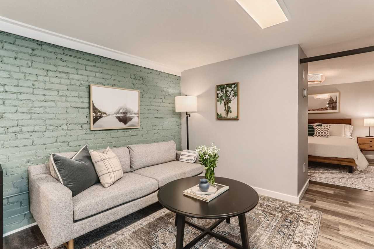 2805 E 16th Ave #1026241P - Photo 6 of 33