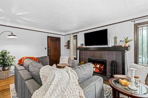 featured image of 522 W Hudson Ave