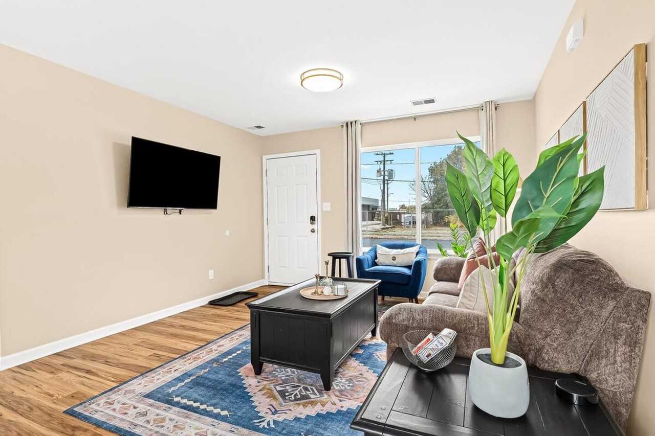 18355 Mesle St #1032347P - Photo 5 of 27