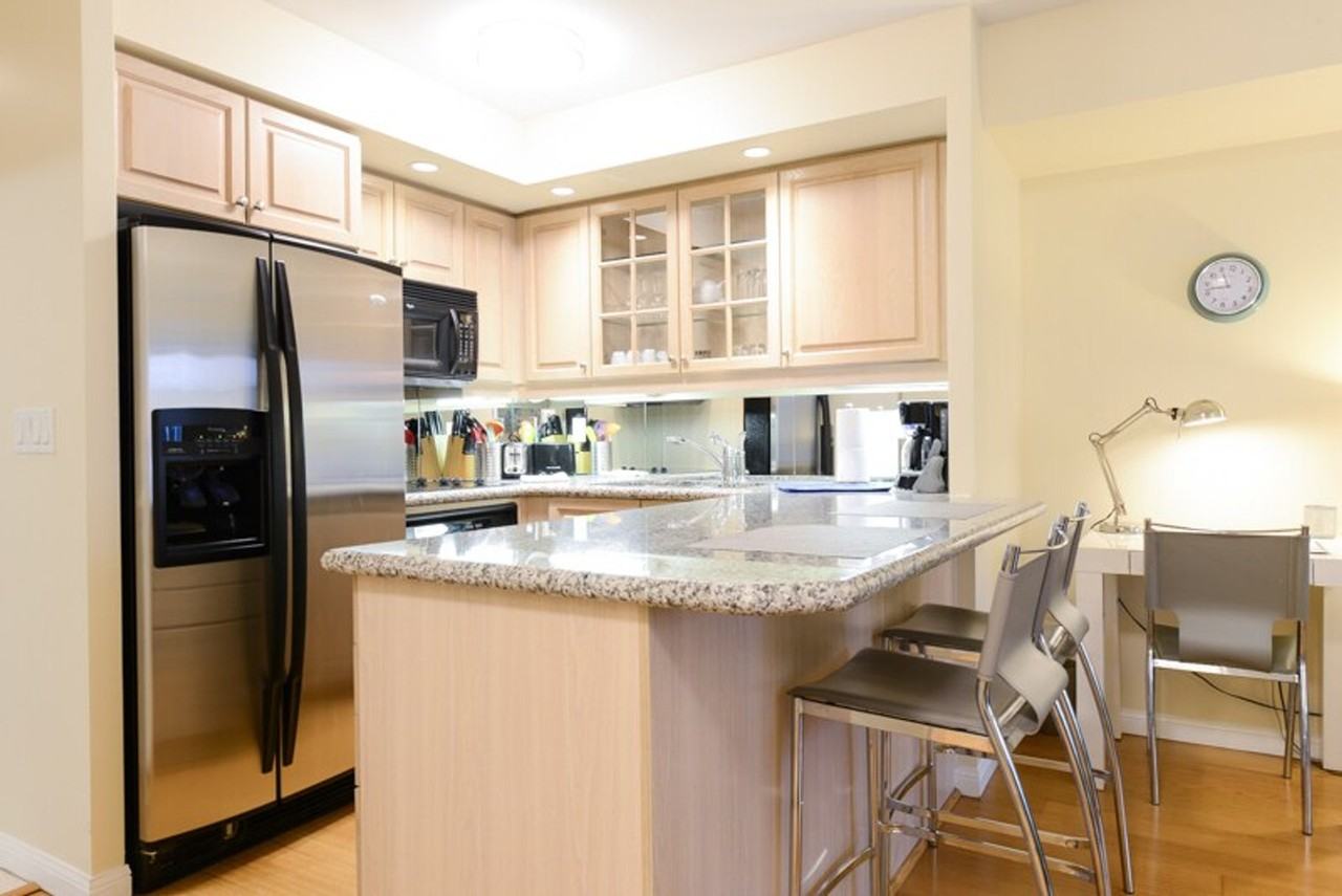 192 Adelaide St W #1034884P - Photo 5 of 15