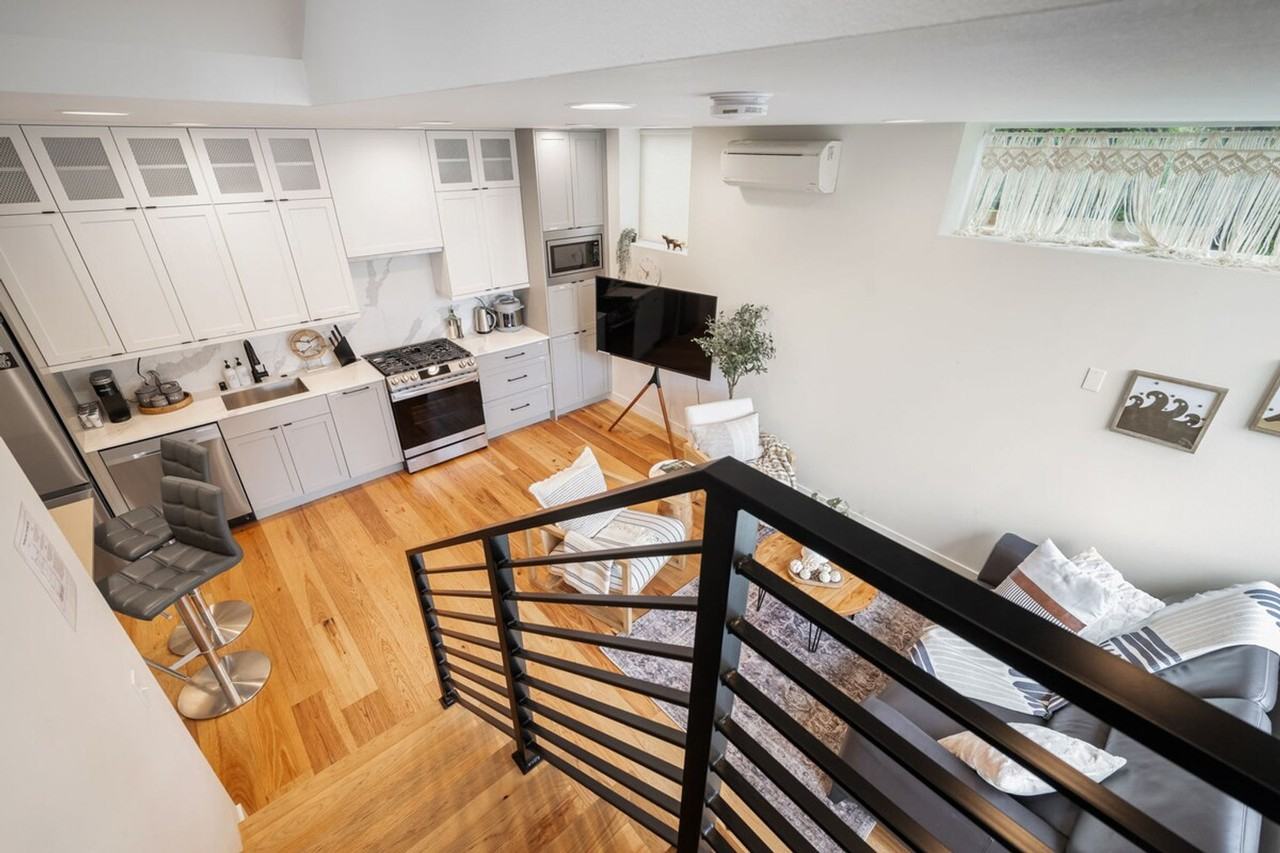 67C W Dravus St #1035901P - Photo 4 of 50