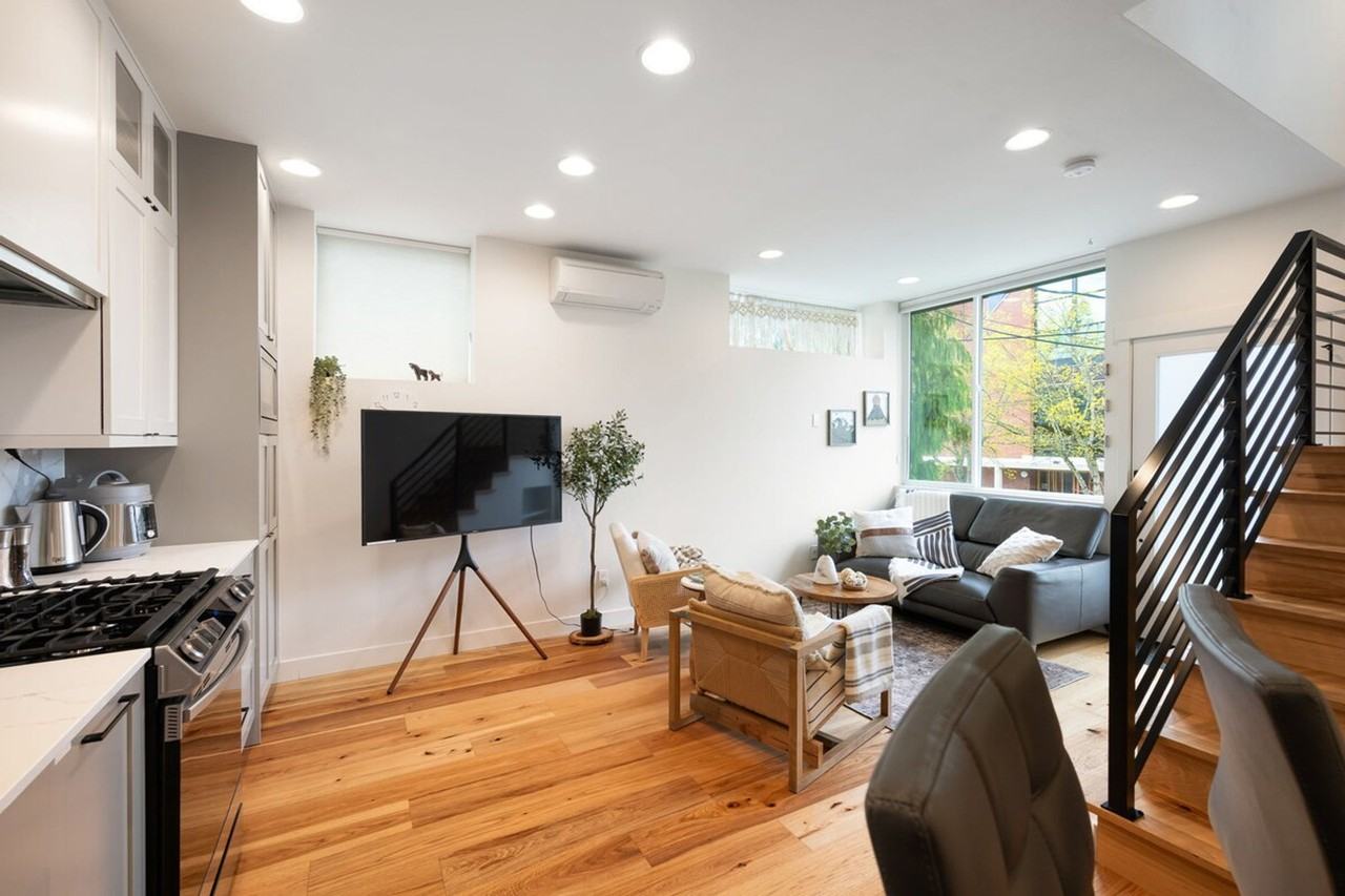 67C W Dravus St #1035901P - Photo 5 of 50