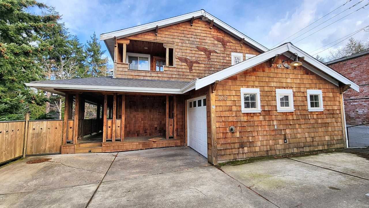 2122 N Oakes St #1051268P - Photo 7 of 30