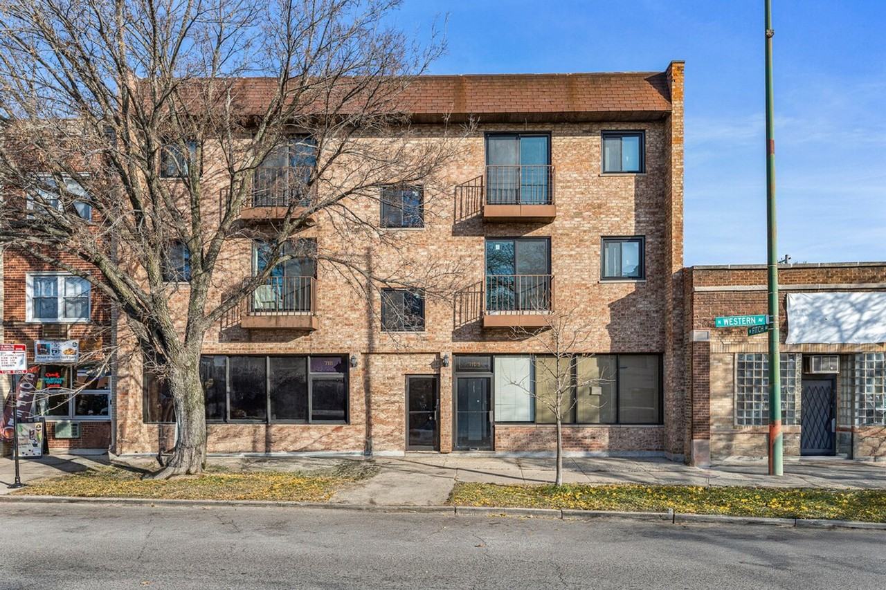 2337 W Touhy Ave #1490148P - Photo 7 of 16