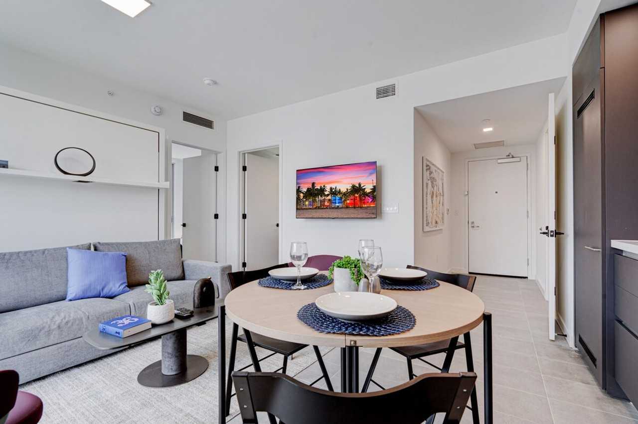 249 Ne 4th St #1058669P - Photo 2 of 31