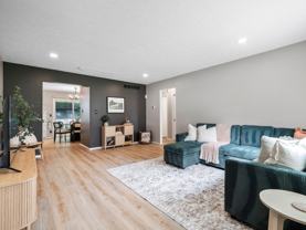 Hunter Ave - Photo 1 of 1