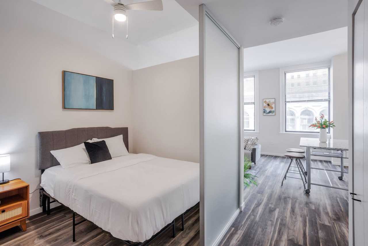 9-JAN-JAN East 4th Street #1094343P - Photo 3 of 12