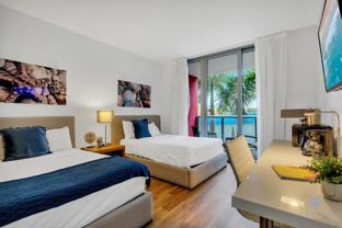 2602 E Hallandale Beach Blvd - Photo 1 of 1