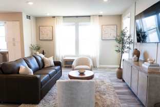 375 Harbour Cove Dr - Photo 1 of 1