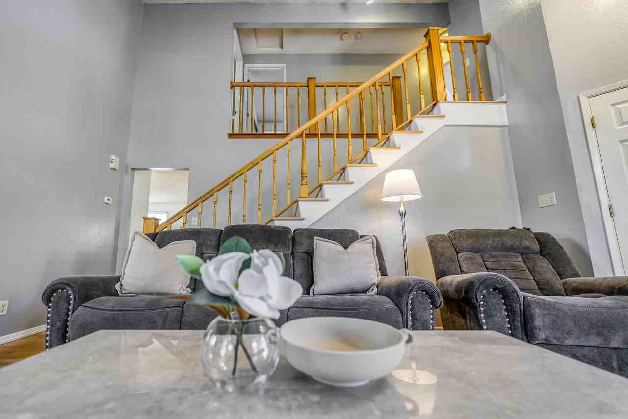 6591 Enchanted Valley Dr #1228274P - Photo 3 of 31