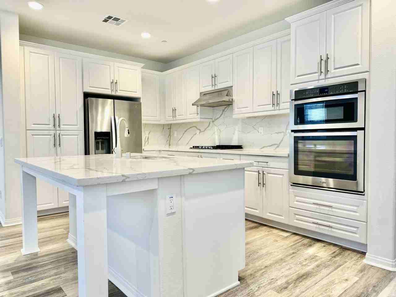 127 Encantador - Photo 3 of 8