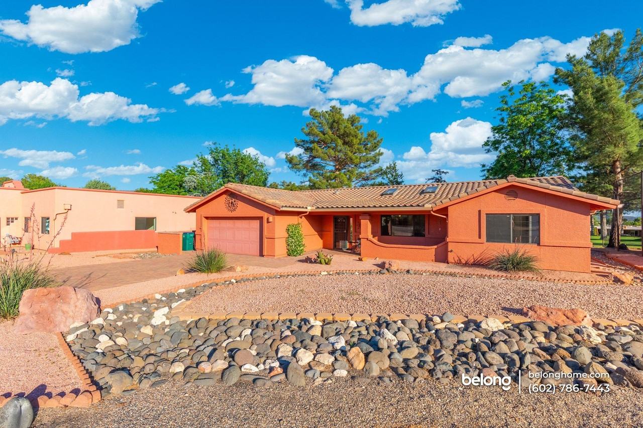 105 Chaparral Dr - Photo 2 of 42