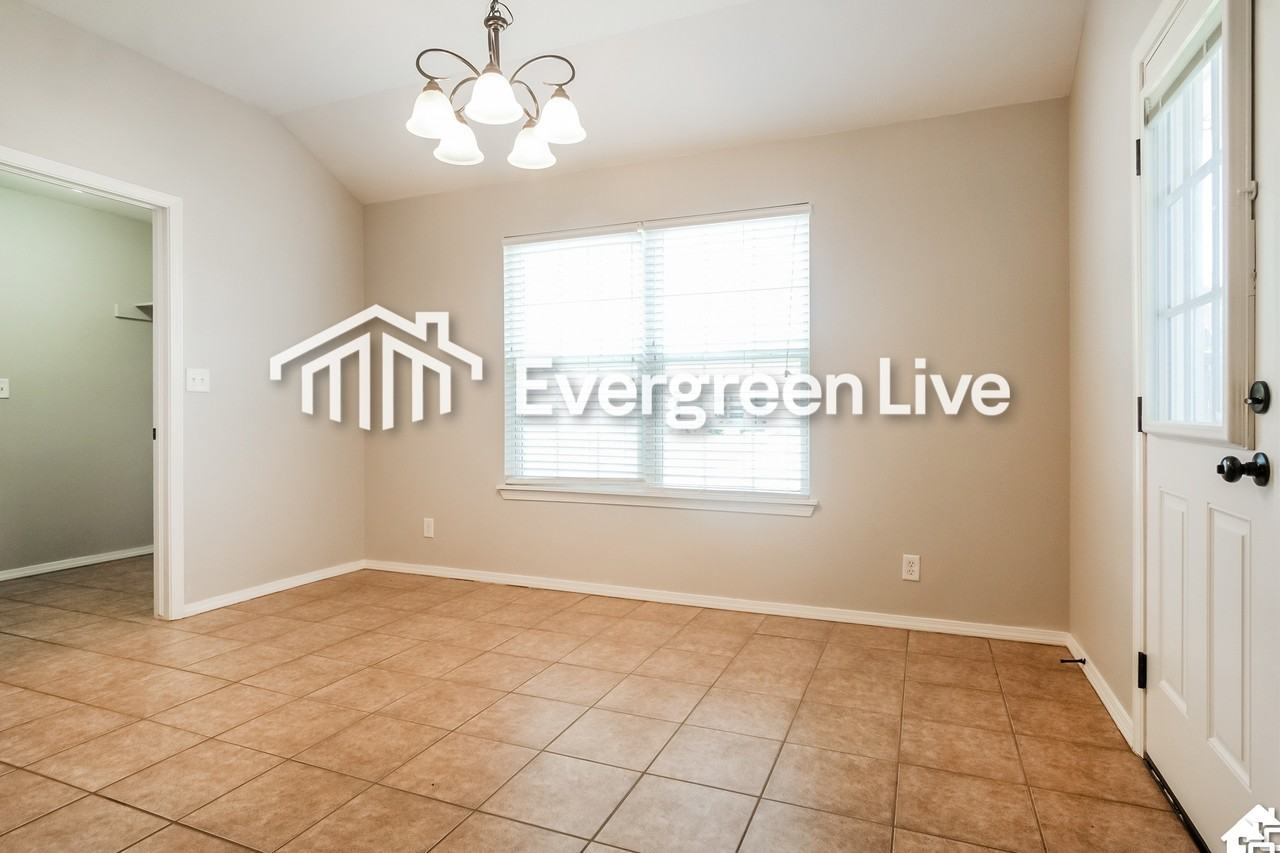 9801 E Swan Dr - Photo 7 of 16