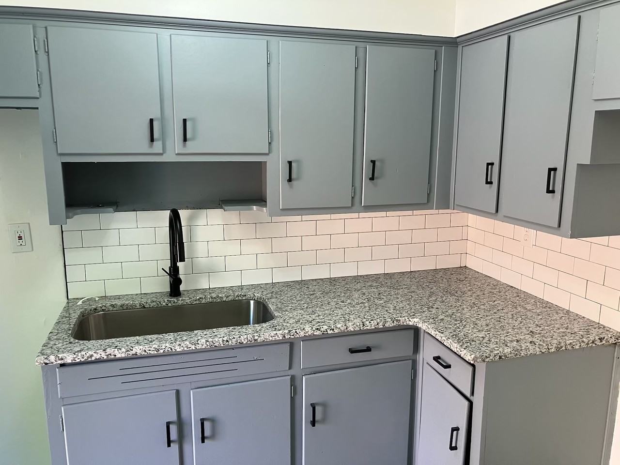 1515 17th St - Photo 2 of 6