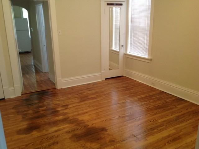 4035 Giles - Photo 3 of 9