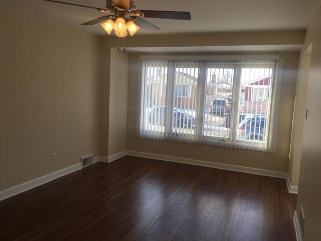 8025 S Kolin Ave - Photo 2 of 17