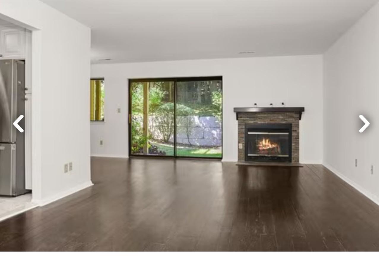 156 Birchwood Close #156 - Photo 2 of 17