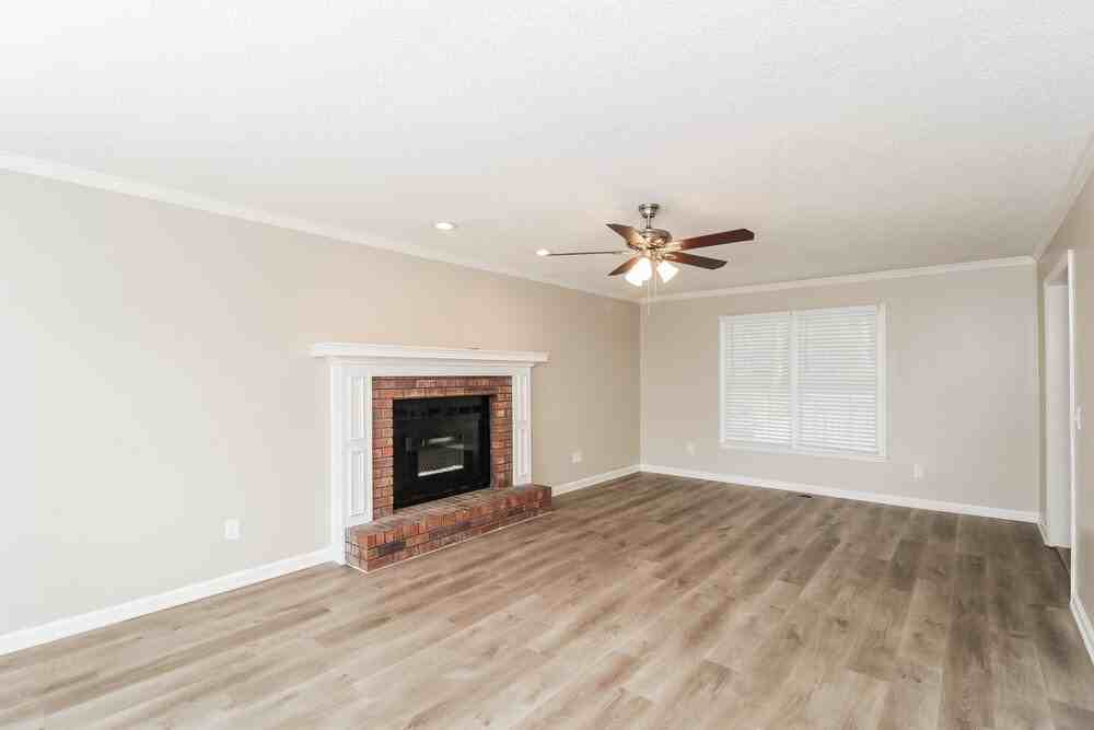 5902 Bridgemont Pl Nw - Photo 6 of 17