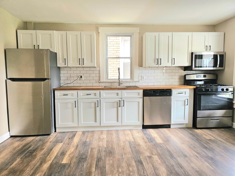 134 Main Ave - Photo 3 of 9