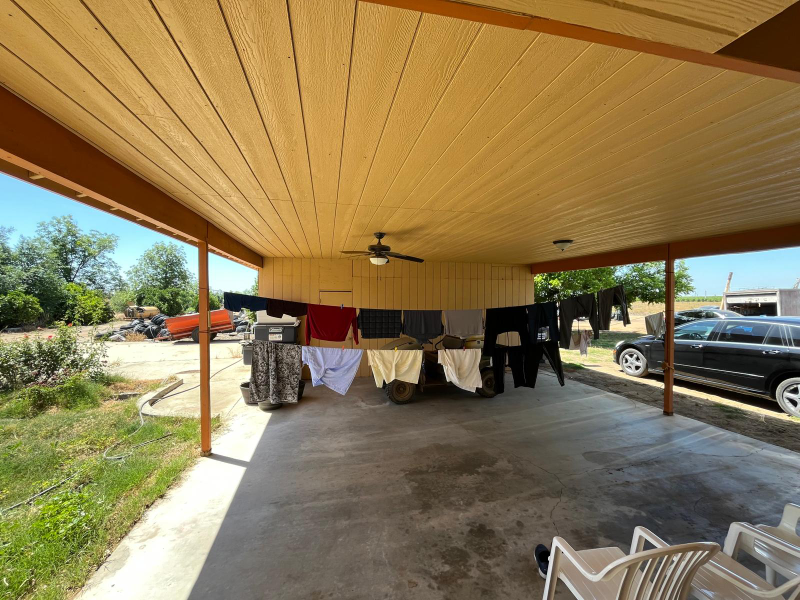 21917 Hogan Ave - Photo 3 of 13