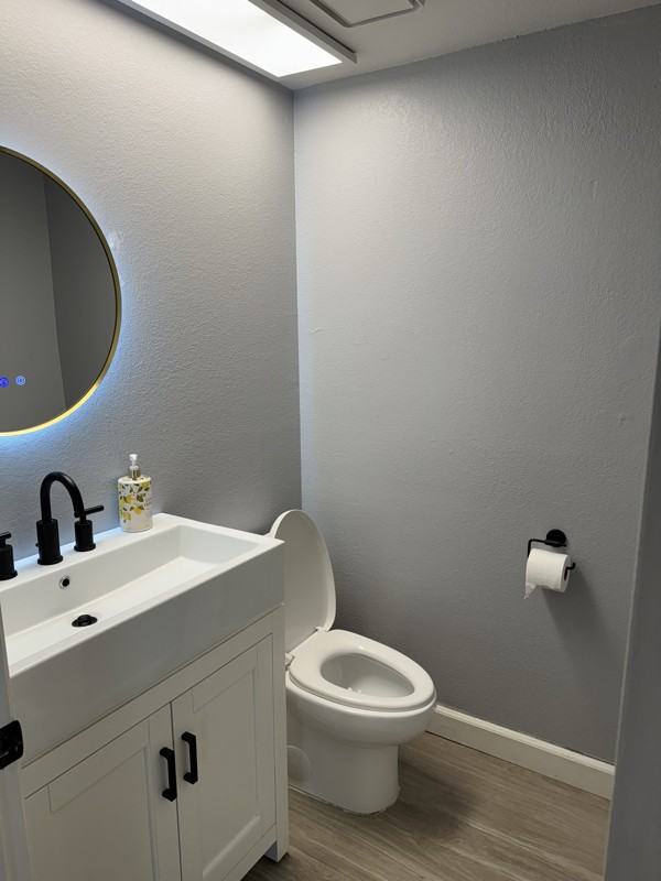 133 Dot Ave - Photo 3 of 19