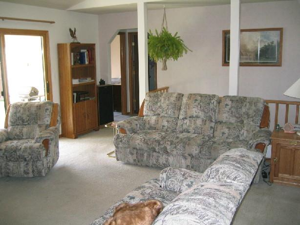 2307 Coventry Ct - Photo 3 of 12